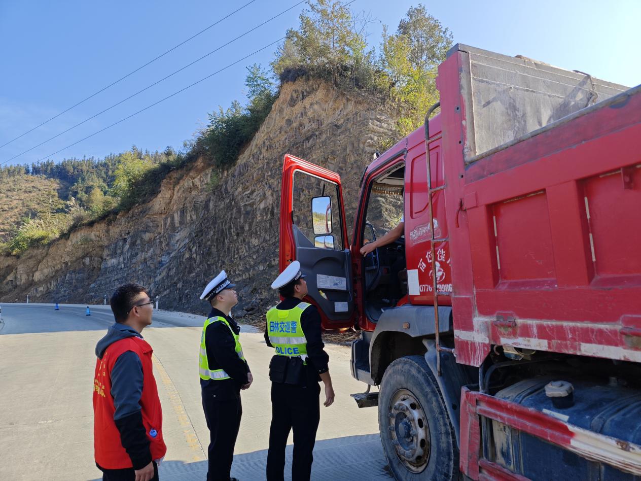 平塘乡交通新动向，迈向现代化交通体系的关键步伐